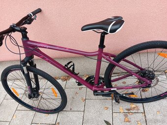 Trekové dámské kolo - 3