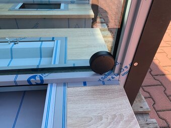 Bezpečnostní přepážka - 3