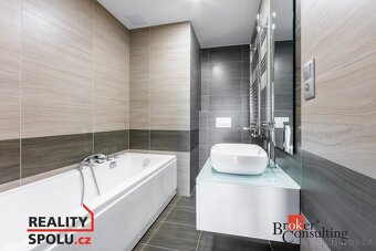 Pronájem, byty/2+kk, 60 m2, Sedlecká 1084/33, 36010 Karlovy  - 3