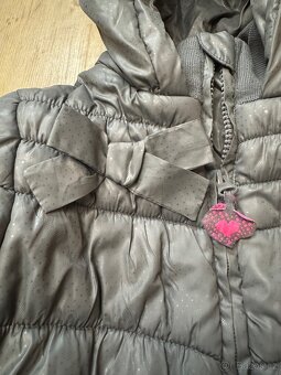 Coccodrillo dívčí zimní bunda s mašličkami v. 116/122 - 3