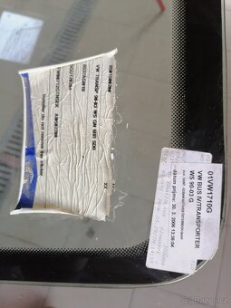 Čelní sklo na VW Transporter T4 - 3