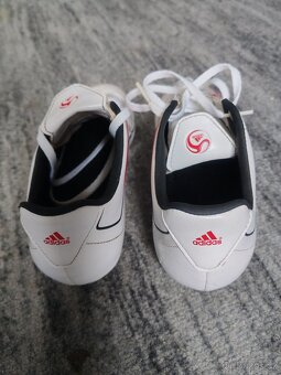 Kopačky Adidas - 3