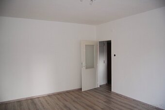 Pronájem bytu 1+1 Havířov - 3