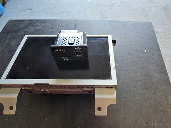 Ford Sync2 - 3