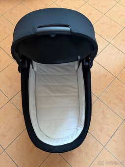 Cybex Priam černa korbička - 3