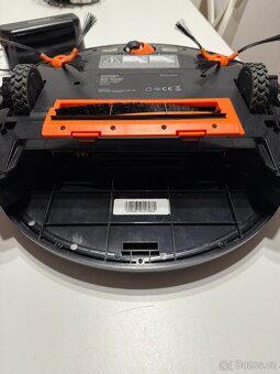 Robotický vysavač Concept VR3100 - česky mluvící - 3