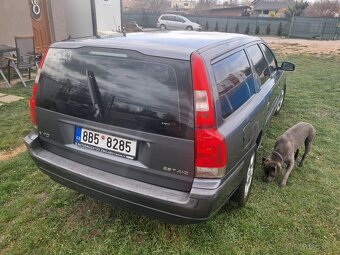 Volvo v 70 - 3