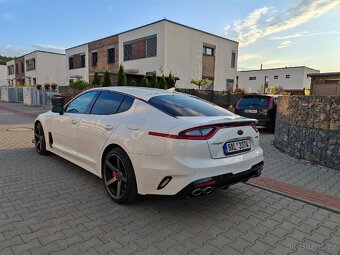 Kia Stinger 3.3biturbo AWD EU - 3