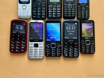 Maxcom MM129, MyPhone Halo EASY, Doro Handleeasy 330... - 3