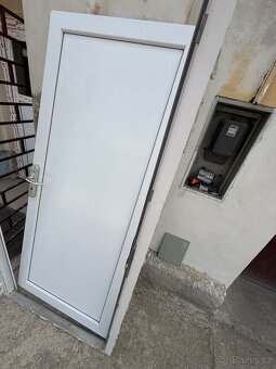 Vstupní dveře plast - 3