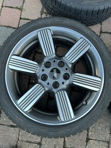 Mini Cooper S alukola originál 60years 205/45 r17 - 3