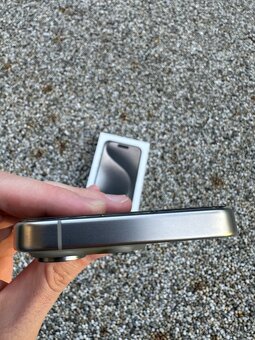 iPhone 15 pro - 3