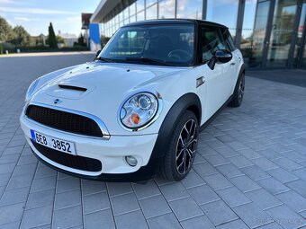 Mini Cooper R56 - 3