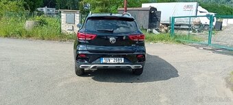 MG ZS 1.0 TGI - 3