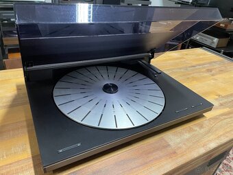 Bang Olufsen - tangenciální gramo Beogram 9000 - 3