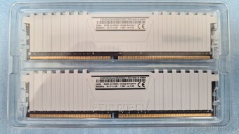 Corsair Vengeance LPX White 32GB (2x16GB) DDR4 3000 - 3