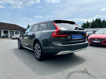 Volvo V90 B5 Cross Country AWD - CZ - 3