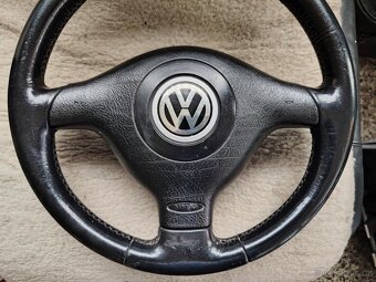 prodám tříramenný volant do VW , Škody ,Seat - 3