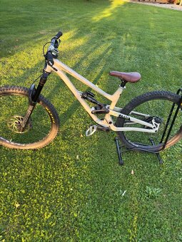 Rám Commencal Chalk Clash 2023 + TLUMIČ - 3