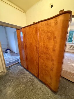 Retro šatní skříně - 3