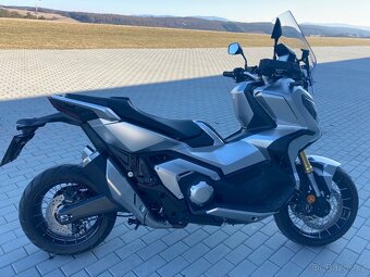 Honda x-adv 750 - 3