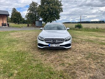 Mercedes Benz E220d - 3