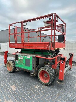 TERÉNNÍ NŮŽKOVÁ PLOŠINA SKYJACK SJ 6832 RT - 3