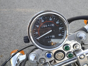 Honda CA 125 Rebel a SUZUKI AN 650 na díly - 3