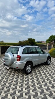 TOYOTA RAV4 2.0D4D 85kw 4x4 - 3