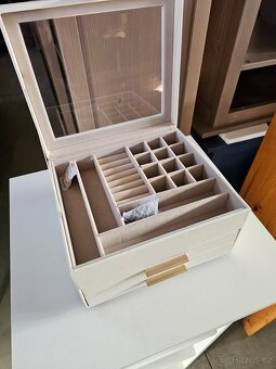 Nová šperkovnice - 3