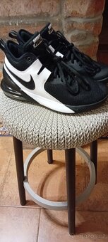 Zánovní značkové tenisky Nike  vel.40,5 - 3