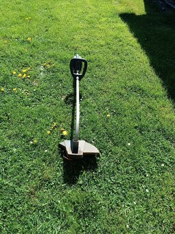 Prodám elektrickou strunovou sekačku Gardena - 3