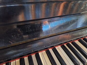 Pianino klavír E.F.GRUSS Frankfurt - 3