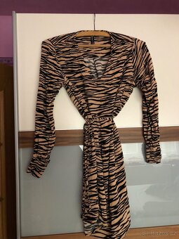 Top stav šaty - 3