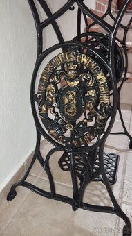 Stolek Singer - 3