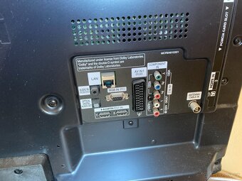 Televizor LG model 32LS 5600 - 3