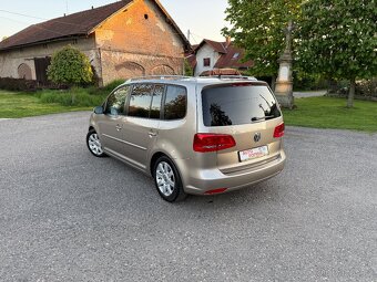 Touran 2.0 tdi 103 kw dsg pano bixenon 7 mist - 3