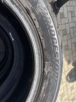 Letní pneumatiky Bridgestone Turanza 215/55 R17 94V 5mm - 3