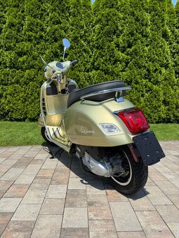 Vespa GTS 125 Supertech iget 75th Anniversary - 3