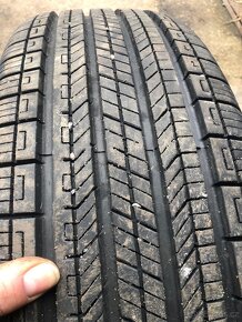 Pne M+S 255/70 r16 111T - 3