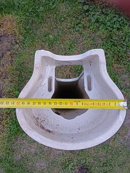 Keramická noha pod umyvadlo - 3
