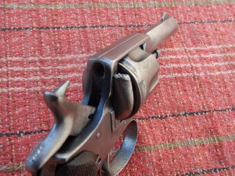 Historický revolver British Bulldog cal. 320 - 3