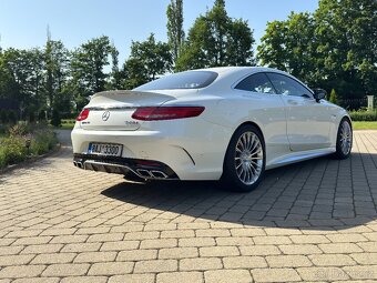 Mercedes Benz S Coupe 63 AMG - 3