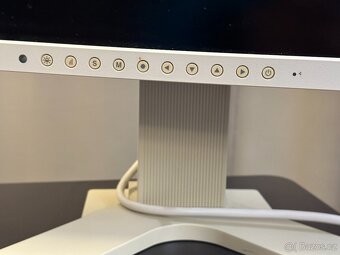Eizo FlexScan S2242W 22" šedý - 3