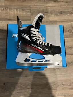 Brusle Bauer Vapor X3 velikost 7,5 EE - 3