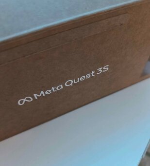 Meta Quest 3S - 3