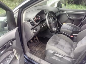 VW Touran 1.6 tdi. 77KW, 2011, - 3