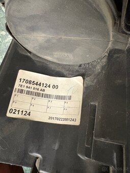 Přední světlo transportér t6 - 3