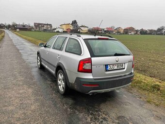 Škoda Octavia SCOUT - 3