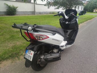 SYM GTS 300i ABS - 3